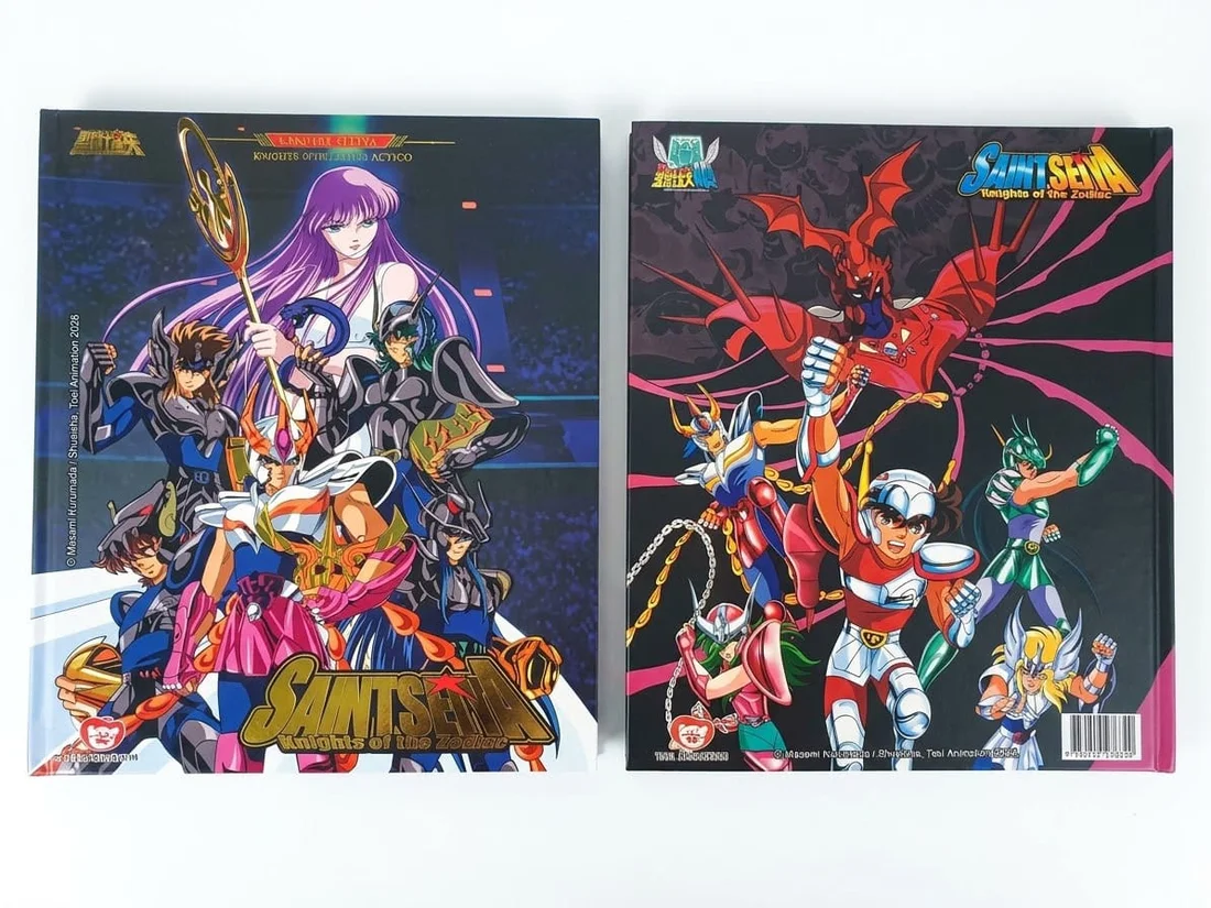 Álbum de tapa dura de Saint Seiya, frente y dorso